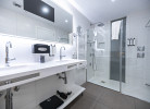 Paradise Apartment Suite
