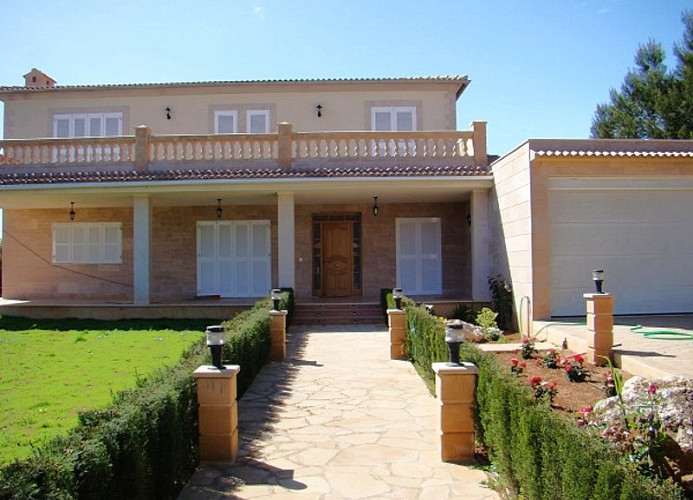 Romana